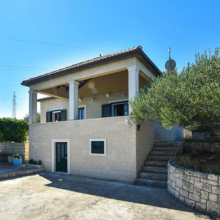 Pet Friendly Home In Postira With Wifi Экстерьер фото
