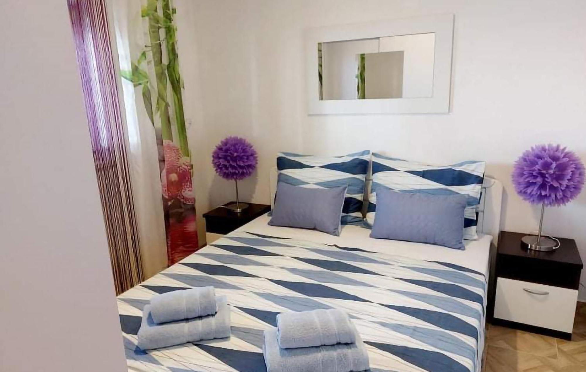 Pet Friendly Home In Postira With Wifi Экстерьер фото